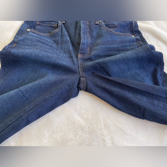 LOFT Dark Wash Skinny Jeans With Buttons at Ankles - Picture 5 of 15